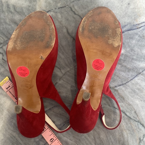 Zara | Red Peep Toe Pumps | Used - Picture 4 of 4